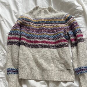 Abercrombie and Fitch Mock-Neck Sweater Size Small